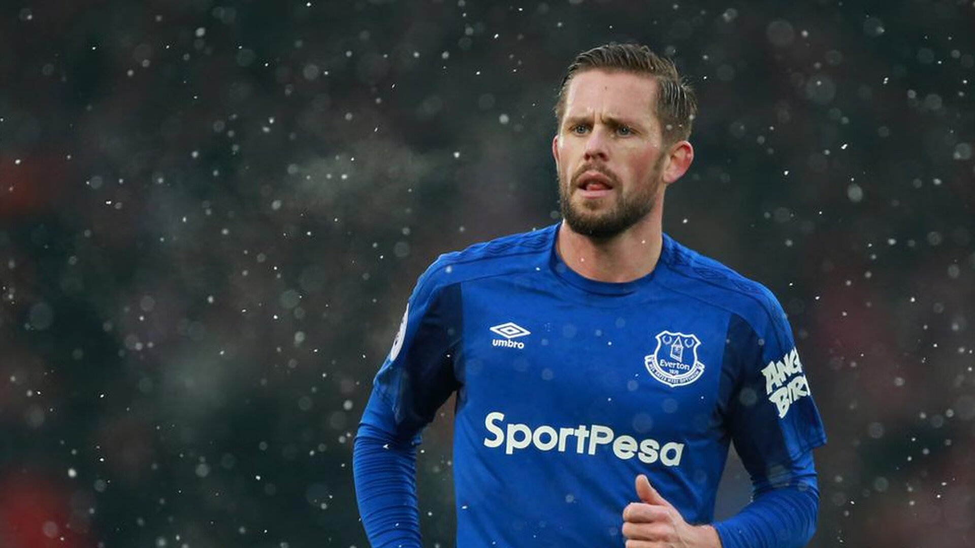 南非稳稳拿下,全队笑着离场,南非lm