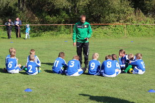 华体会体育-国足比赛失误前战术布置追踪分析，国足总结失败 低估对手