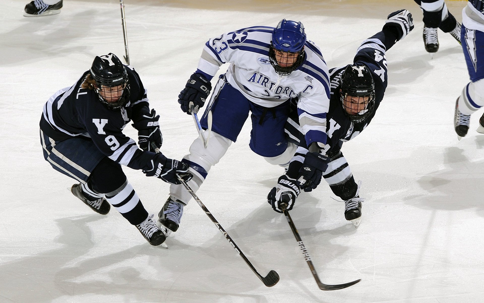华体会电竞平台-新加坡羽球公开赛国羽组合险胜夺金，新加坡羽毛球公开赛2021